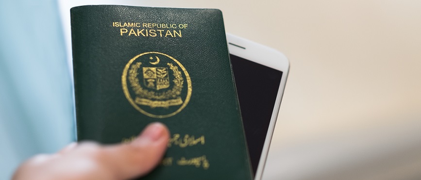 which country visit without visa from pakistan